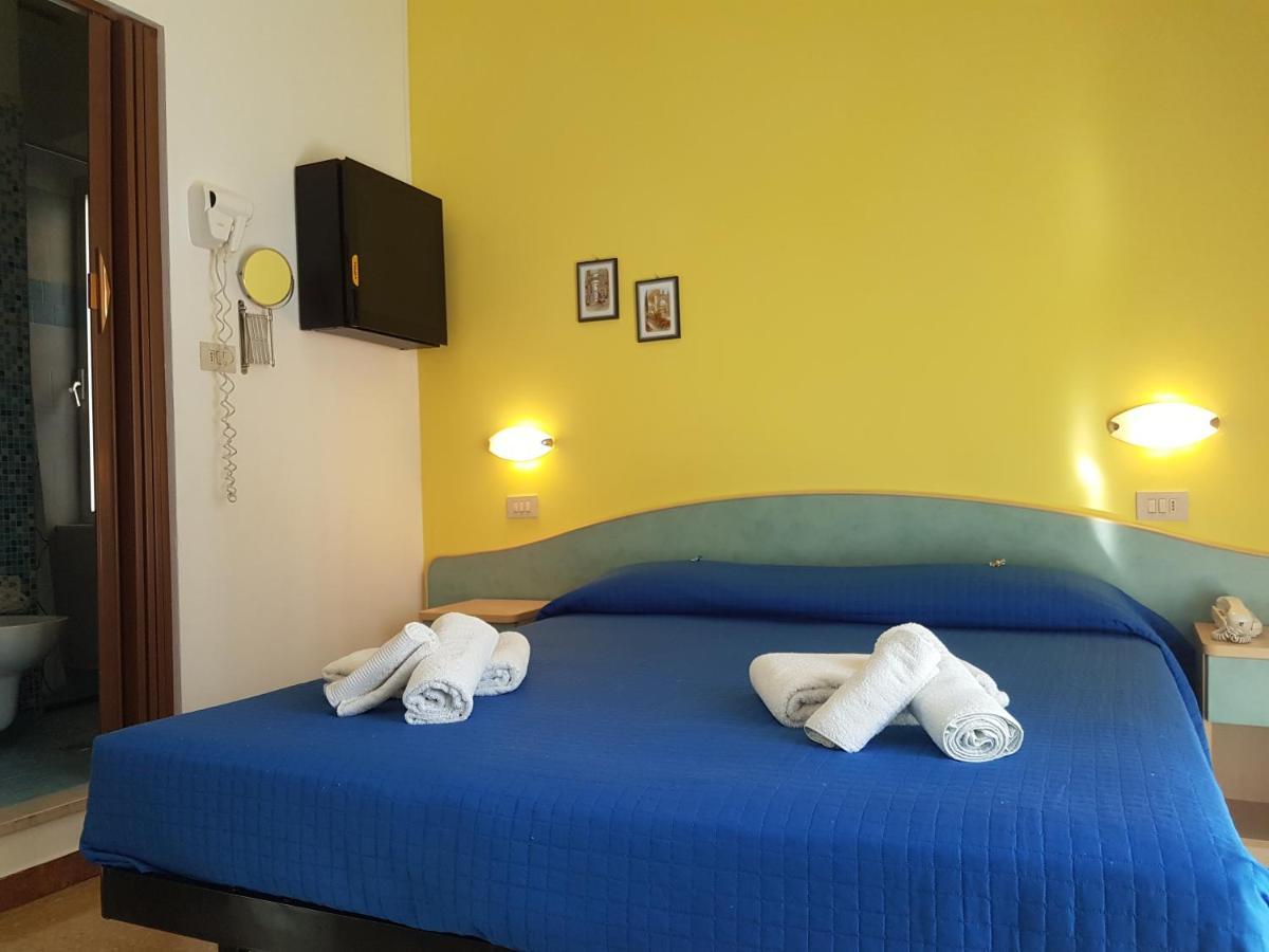 Hotel Villa Ersilia Rimini B&B Екстер'єр фото