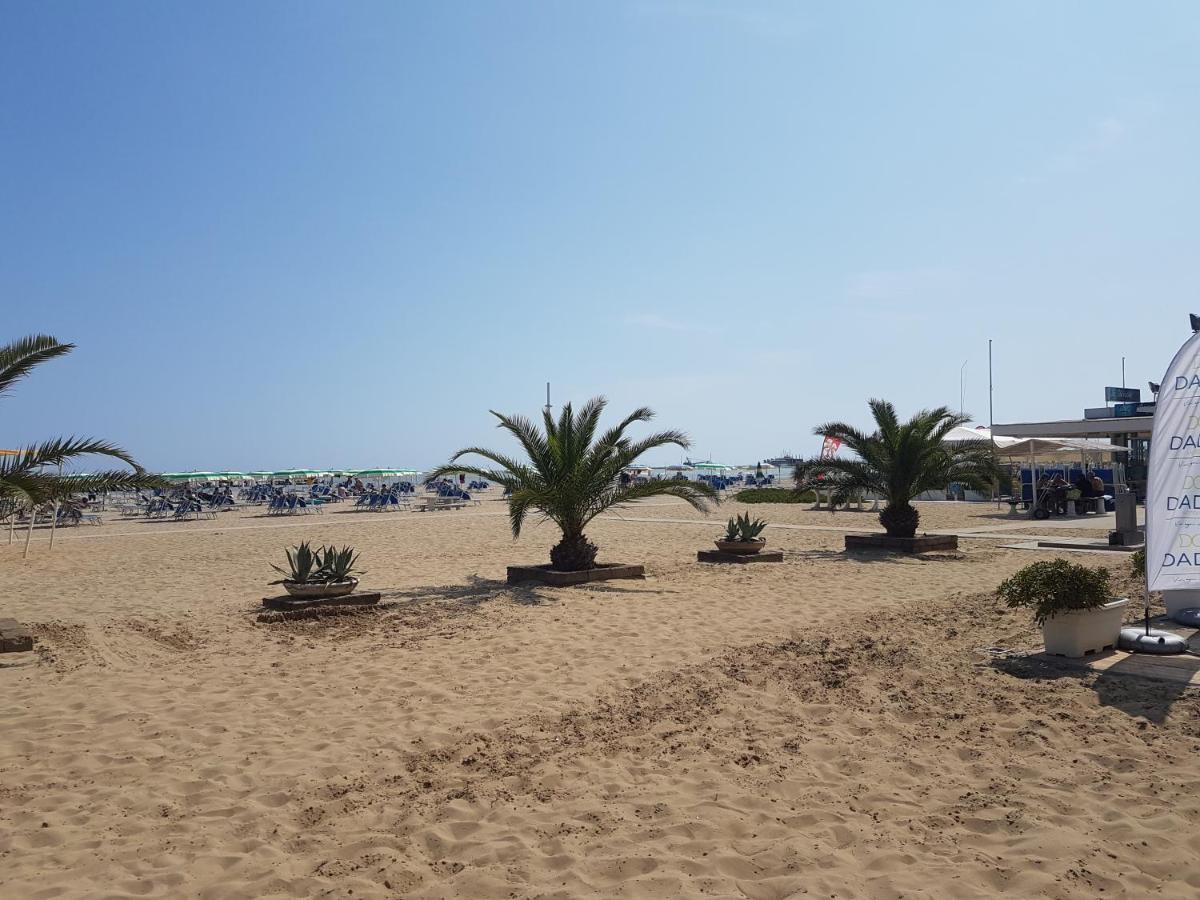 Hotel Villa Ersilia Rimini B&B Екстер'єр фото