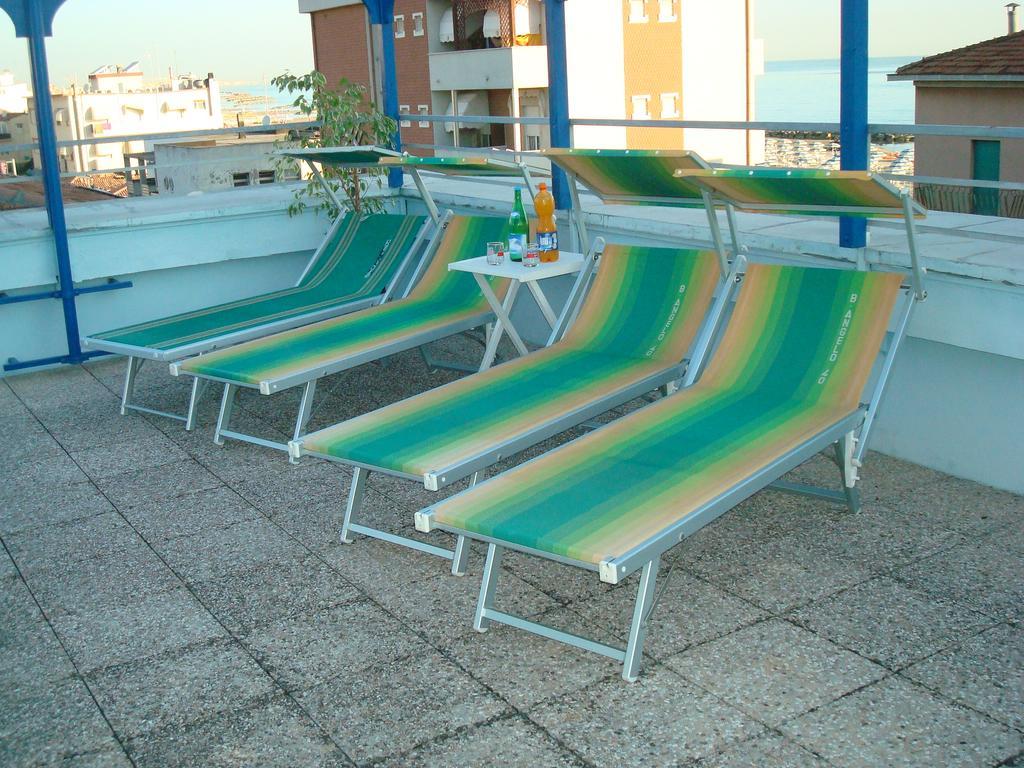 Hotel Villa Ersilia Rimini B&B Екстер'єр фото